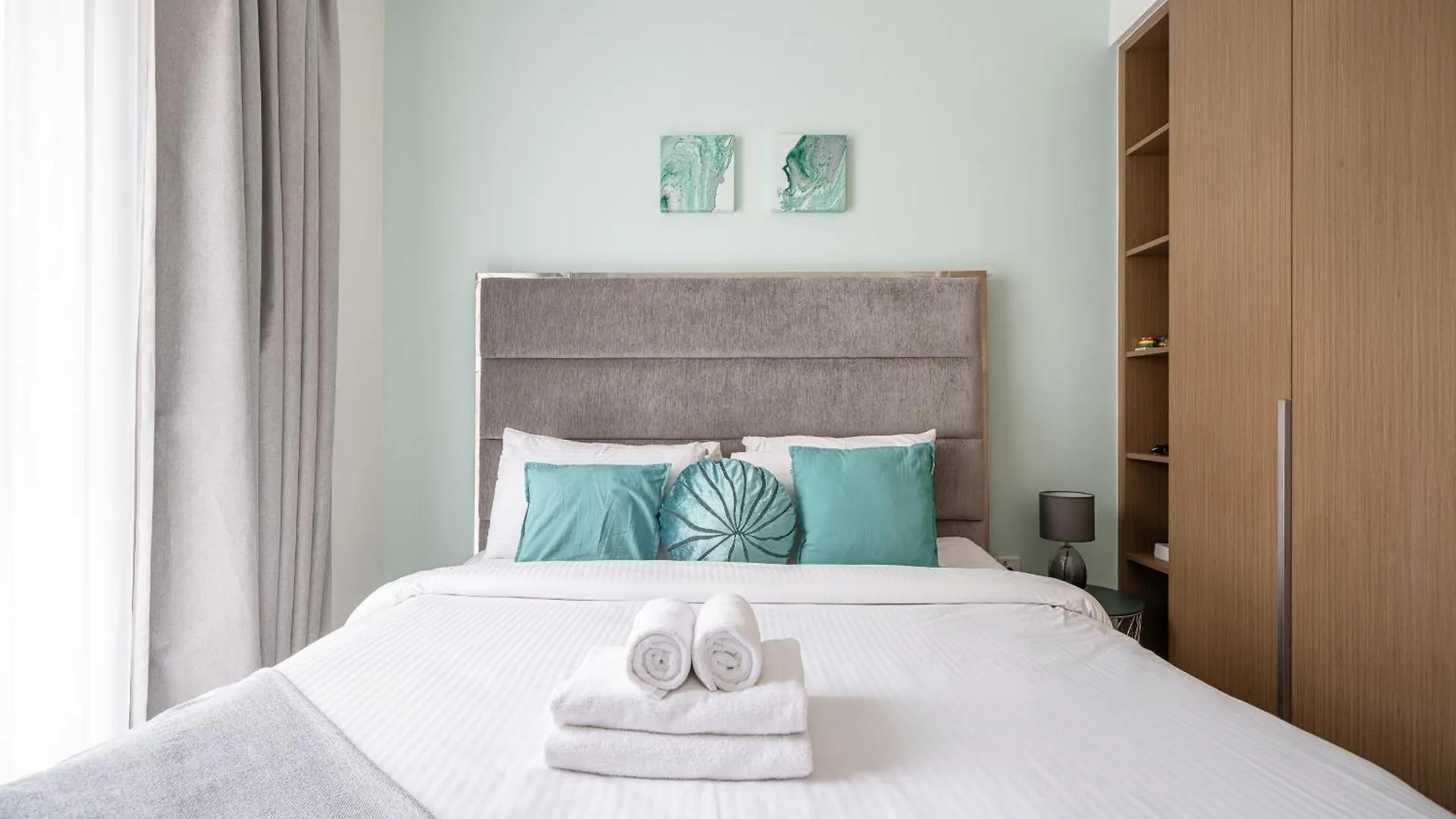 Modern & Relaxing One Bedroom Apartment Dubái