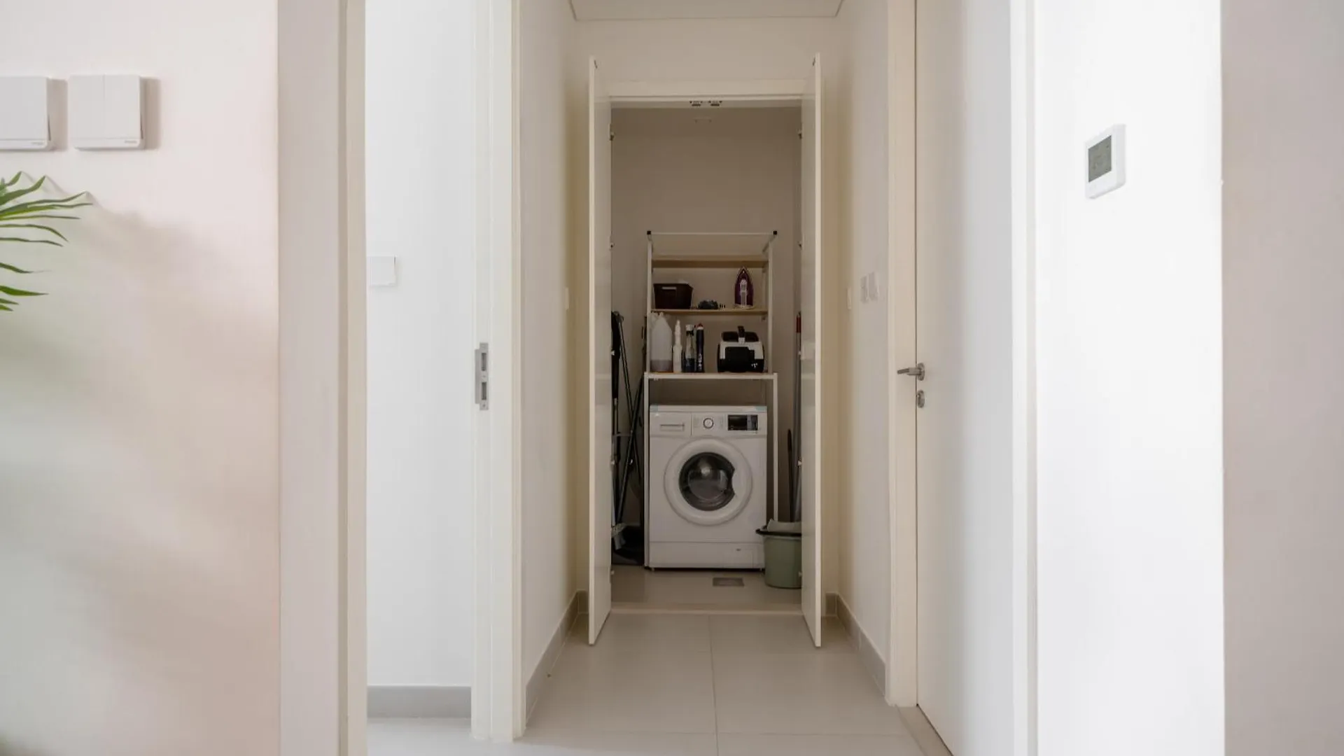 Modern & Relaxing One Bedroom Apartment Dubái Emiratos Árabes Unidos